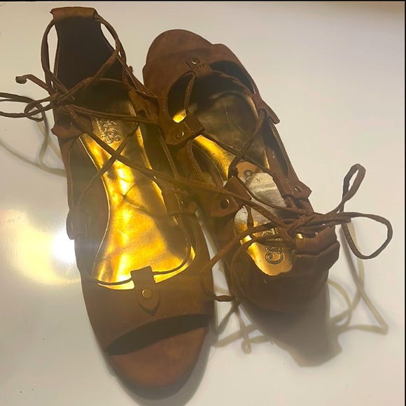 Dark Brown Gladiator Lace up Sandals. Size 8. - Picture 3 of 4